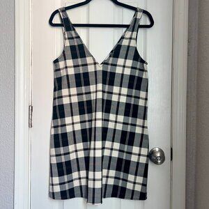 Monki Sleeveless Mini Dress in Black & Off White Check (ASOS) - XS
